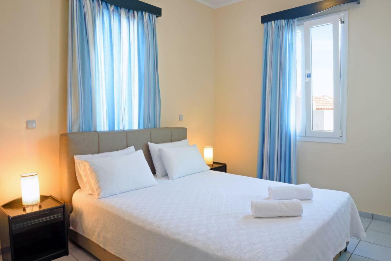 Sea Breeze Apartments Chios Monolia المظهر الخارجي الصورة